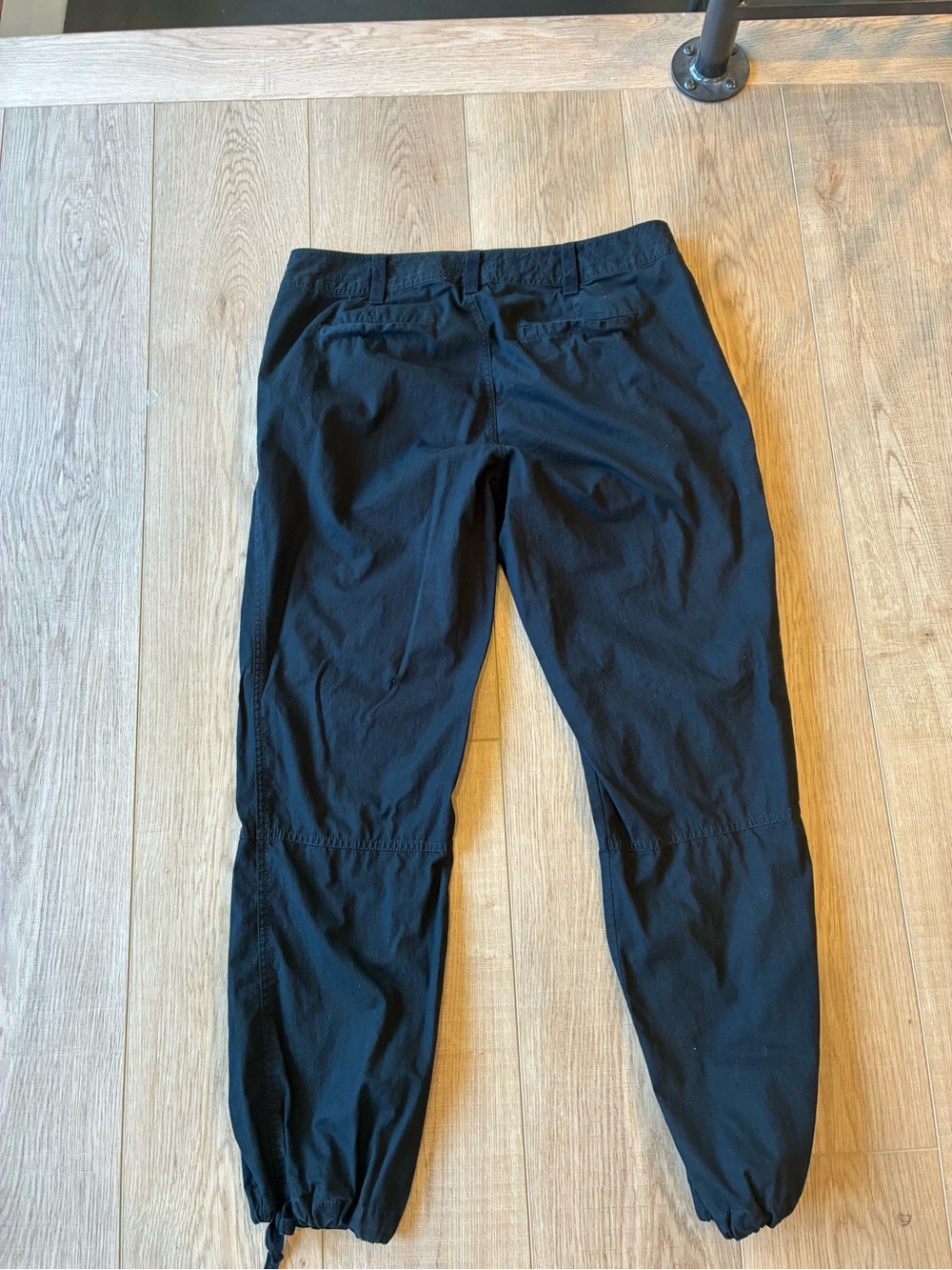 Lauren Ralph Lauren Black drawstring ankle pants size 10 cotton pockets jogger - Picture 2 of 9